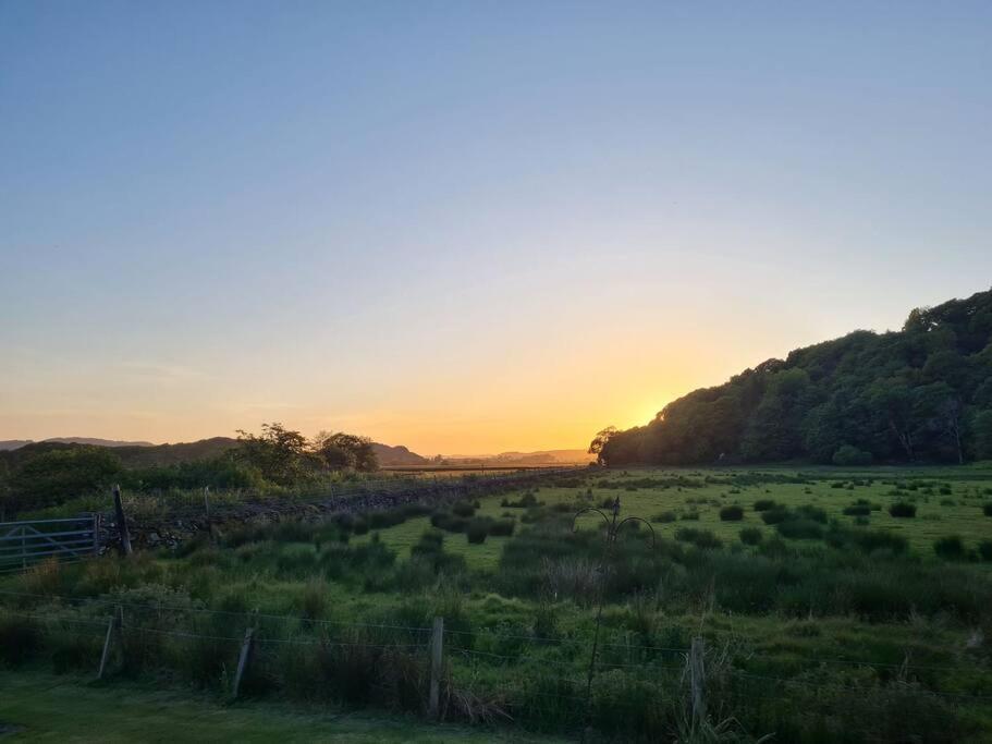 Kings Reach - Dunadd Cottage Kilmichael Glassary エクステリア 写真